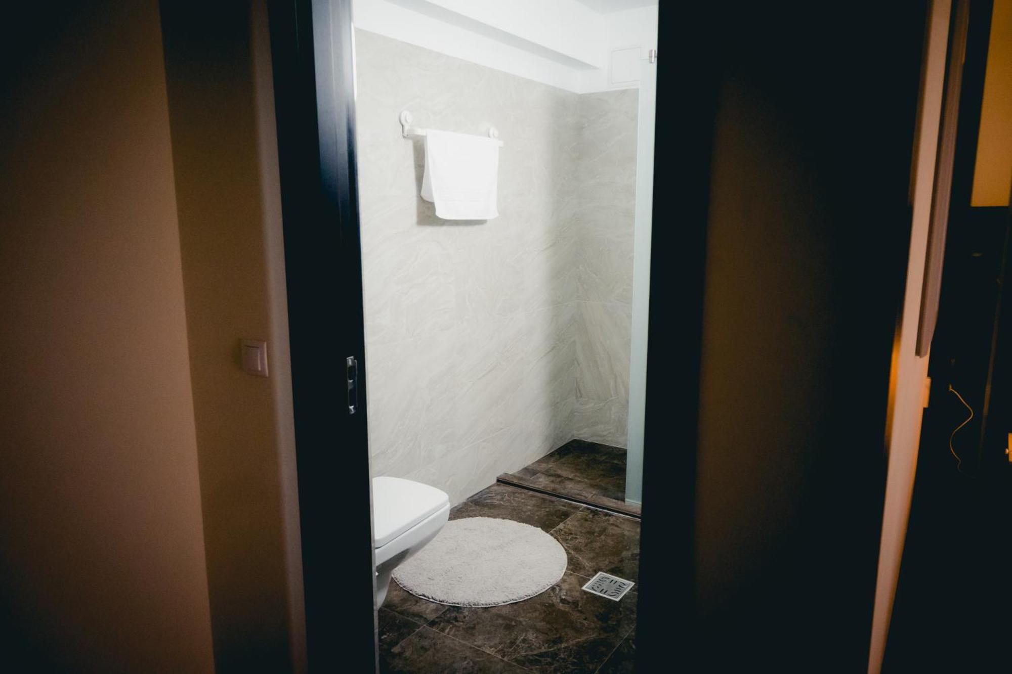 Hotel Valahia Targoviste Eksteriør billede