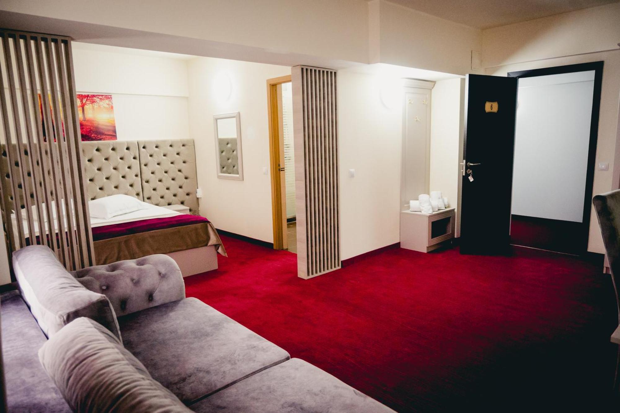Hotel Valahia Targoviste Eksteriør billede
